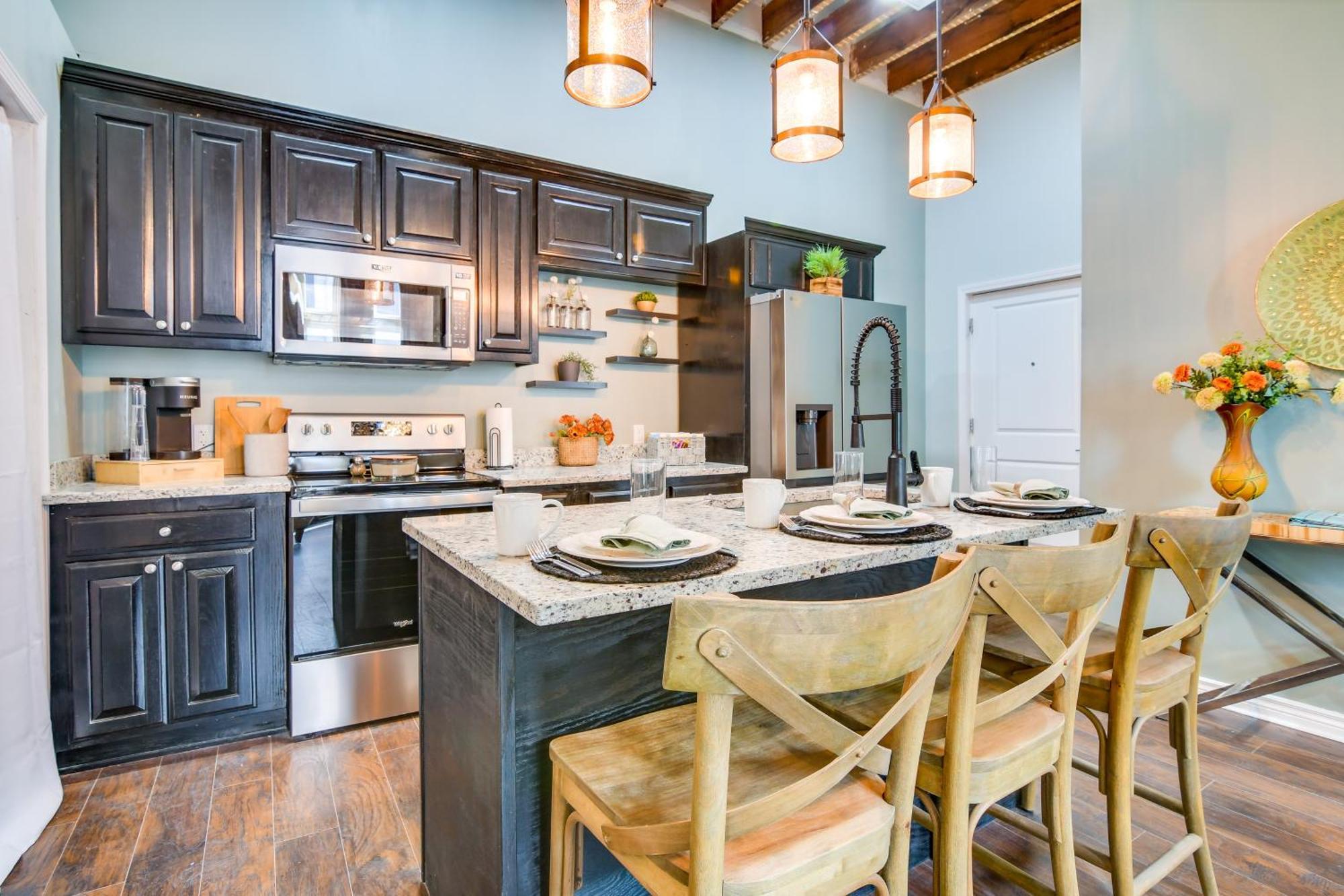 Dtwn Loft In The Heart Of Monett Pets Welcome! Екстериор снимка